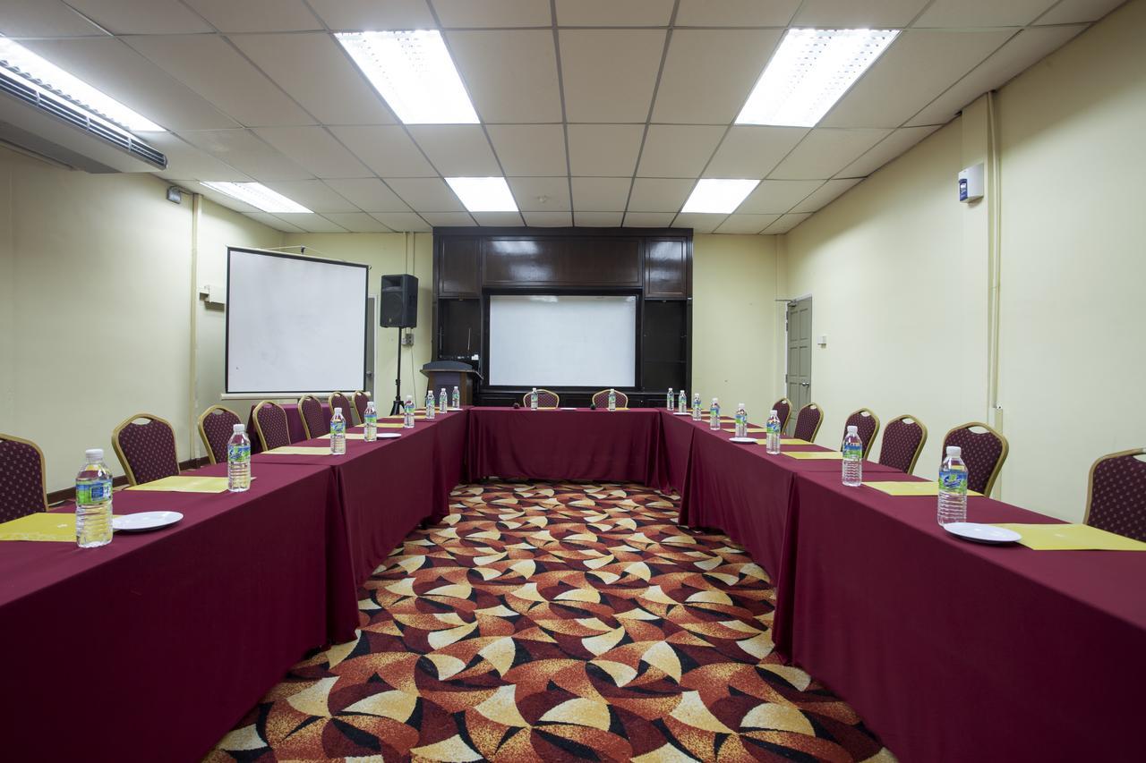 Hotel Seri Malaysia Іпох Екстер'єр фото