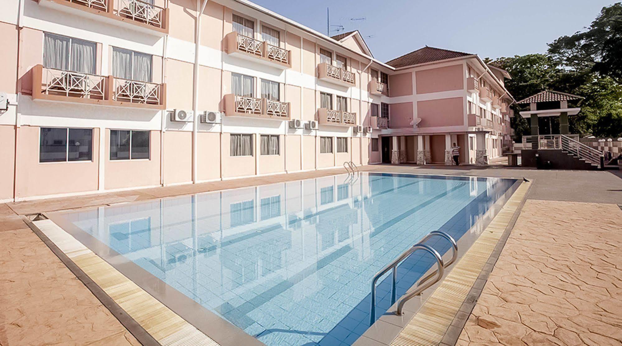 Hotel Seri Malaysia Іпох Екстер'єр фото